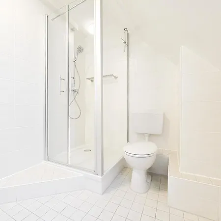 Raj Living - 4 Maisonette - 25 Min Messe Dus *